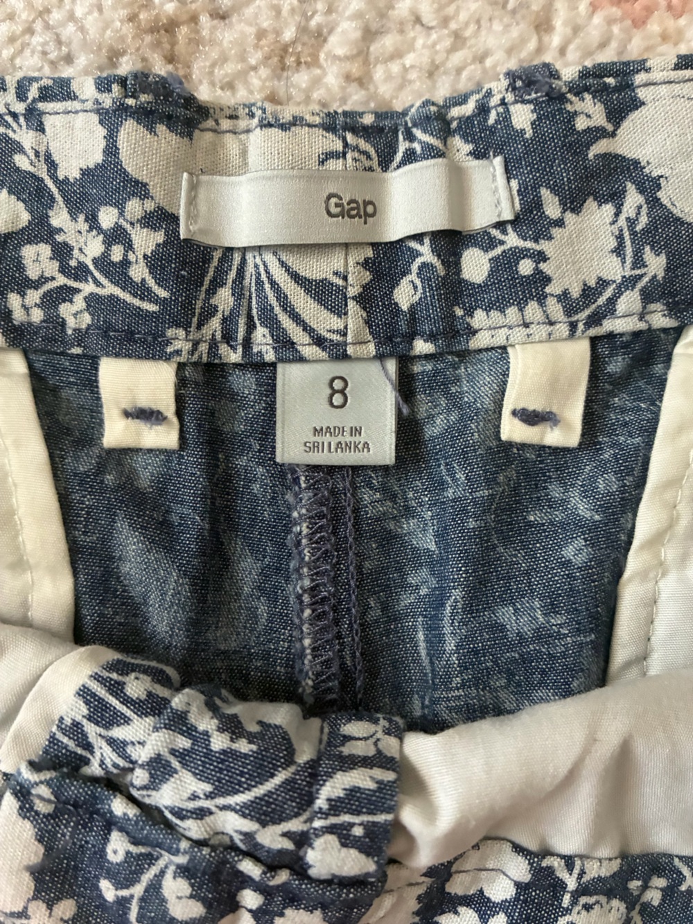 GAP Botanical Floral Print Resort wear Shorts-Size 8- - Picture 2 of 6